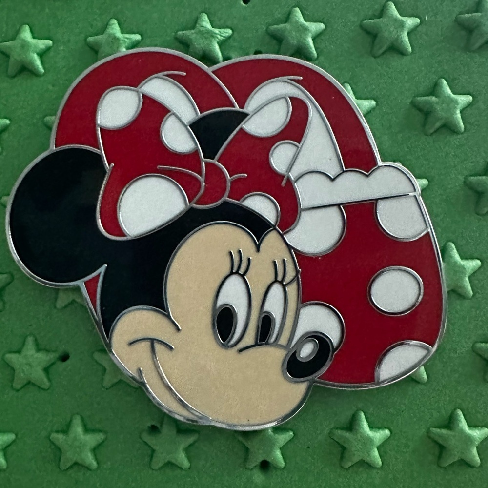 2025 Disney Parks Minnie Mouse Slippers Magical Mystery Series 29 Trading Pin